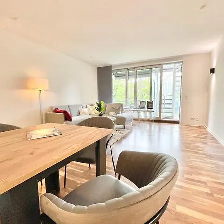 2 Etagen-loft Mit Swimmingpool In Traumlage * فيسبادن